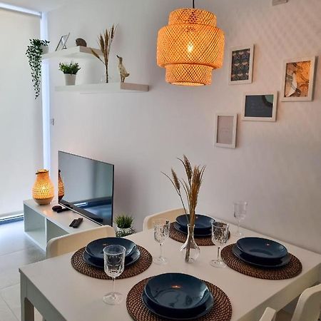 Brand New - Massive Studio - E1 - Self Catering Gibraltar Bagian luar foto